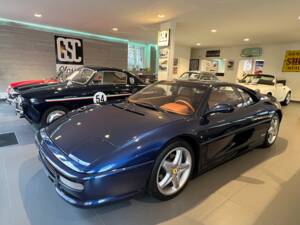 Image 16/16 of Ferrari F 355 F1 GTS (1998)