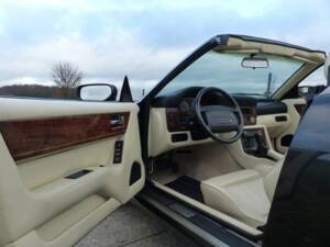 Aston Martin Virage Volante 1997