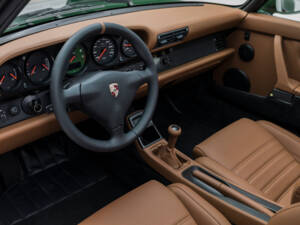 Image 16/17 of Porsche 911 Turbo 3.3 (WLS) (1991)