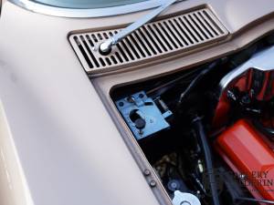 Image 44/50 of Chevrolet Corvette Sting Ray (1963)