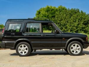 Immagine 4/50 di Land Rover Discovery 4.0 HSE (2002)