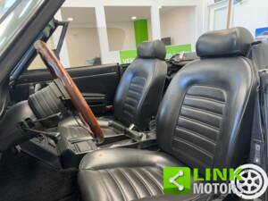 Image 10/10 de Alfa Romeo 1.6 Spider (1987)