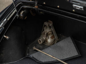 Image 50/50 of Bentley 4 1&#x2F;4 Litre (1938)