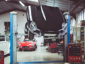 Image 37/41 of Jaguar XK 140 DHC (1955)