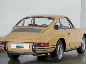 Image 8/20 de Porsche 911 2.0 L (1968)
