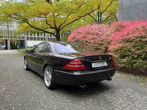 Image 4/18 of Mercedes-Benz CL 55 AMG (2002)
