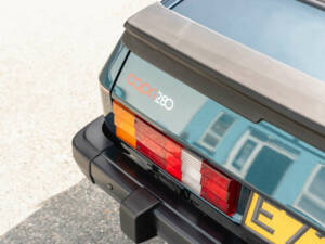 Image 16/46 de Ford Capri III 280 Brooklands (1987)