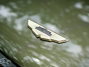 Image 35/57 of Aston Martin DBS (1969)