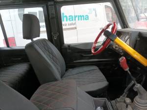 Bild 6/20 von Land Rover Defender 110 (1992)