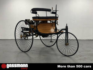 Image 3/15 of Benz Patent-Motorcar Number 1 Replica (1986)