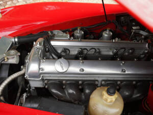 Image 34/50 of Jaguar XK 150 DHC (1960)
