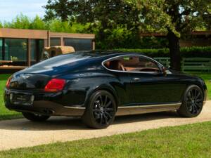 Image 13/50 of Bentley Continental GT (2004)