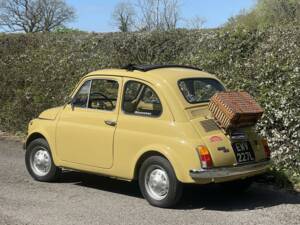 Image 4/10 of FIAT 500 R (1973)