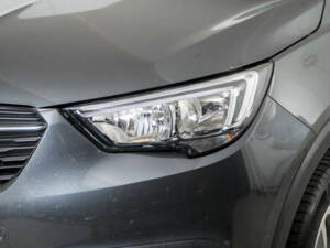 Bild 22/50 von Opel Crossland X 1.2 Turbo (2018)