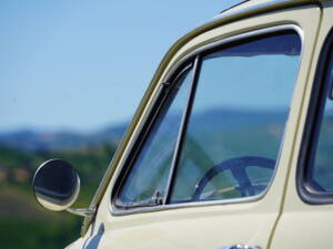 Bild 71/90 von FIAT 500 L (1969)