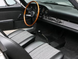 Immagine 15/21 di Porsche 912 (1968)