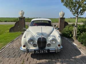 Bild 32/75 von Jaguar Mk II 3.4 (1964)