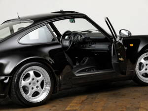 Afbeelding 27/27 van Porsche 911 Turbo 3.3 (WLS) (1992)