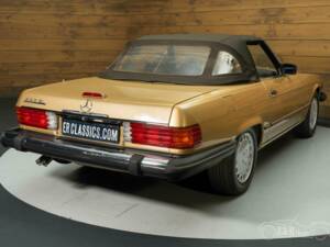 Bild 15/19 von Mercedes-Benz 560 SL (1988)