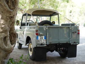 Bild 12/79 von Land Rover 88 (1963)