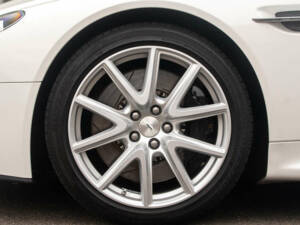 Bild 35/50 von Aston Martin V8 Vantage (2013)