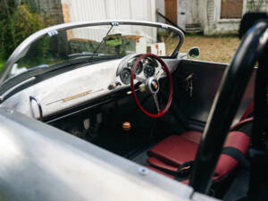 Image 2/50 of Porsche 356 C Carrera 2&#x2F;2000 GS (1964)