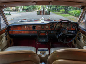 Bild 15/32 von Rolls-Royce Silver Shadow II (1978)