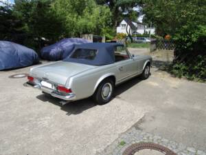 Image 9/27 of Mercedes-Benz 230 SL (1964)