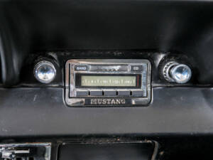Image 24/50 of Ford Mustang 289 (1966)