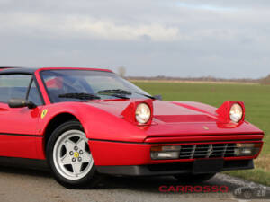 Image 37/44 of Ferrari 328 GTS (1987)