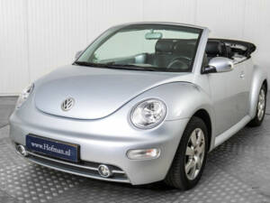 Bild 18/50 von Volkswagen New Beetle 2.0 (2003)