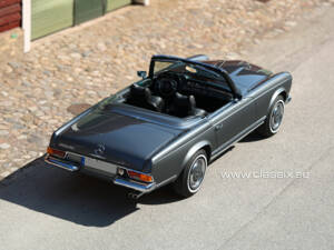 Imagen 14/25 de Mercedes-Benz 280 SL (1970)