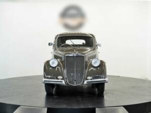 Image 2/7 of Lancia Ardea (1952)