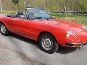 Image 3/11 de Alfa Romeo 2000 Spider Veloce (1980)