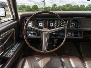 Image 21/37 of Lincoln Continental Mark III Hardtop Coupé (1971)