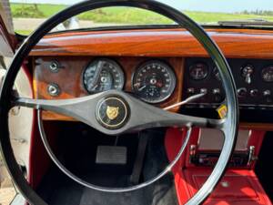 Immagine 44/75 di Jaguar Mk II 3.4 (1964)