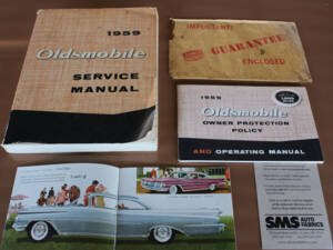 Image 26/30 of Oldsmobile 98 Holiday SceniCoupe (1959)
