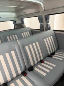 Bild 9/14 von Volkswagen T2c Kombi &quot;Last Edition&quot; (2013)