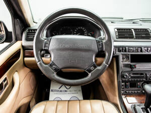 Immagine 15/33 di Land Rover Range Rover 4.6 HSE (2000)