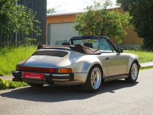 Image 2/30 of Porsche 911 Carrera 3.2 (WTL) (1988)