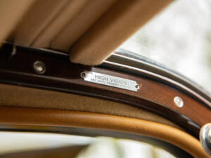 Image 21/50 of Bentley 4 1&#x2F;4 Litre (1938)