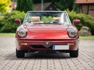 Image 8/42 of Alfa Romeo 2.0 Spider (1990)