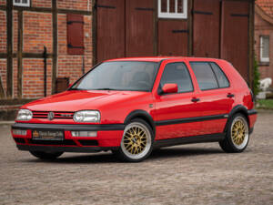 Immagine 1/44 di Volkswagen Golf III 2.0 (1994)