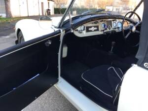 Image 6/10 of MG MGA 1500 (1959)