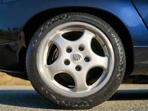 Image 11/50 of Porsche 928 GTS (1992)