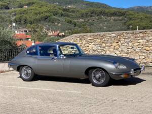 Bild 3/73 von Jaguar E-Type (2+2) (1968)