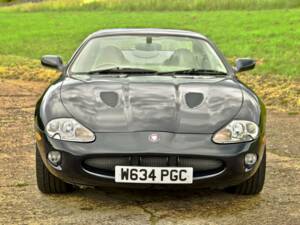 Immagine 3/50 di Jaguar XKR (2000)