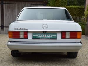 Image 5/55 of Mercedes-Benz 560 SEL (1989)