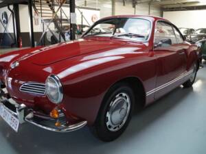 Image 39/50 of Volkswagen Karmann Ghia 1500 (1969)