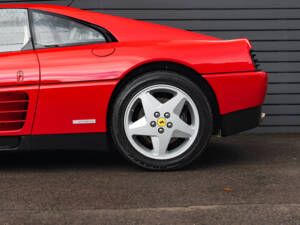 Image 9/62 of Ferrari 348 TB (1990)